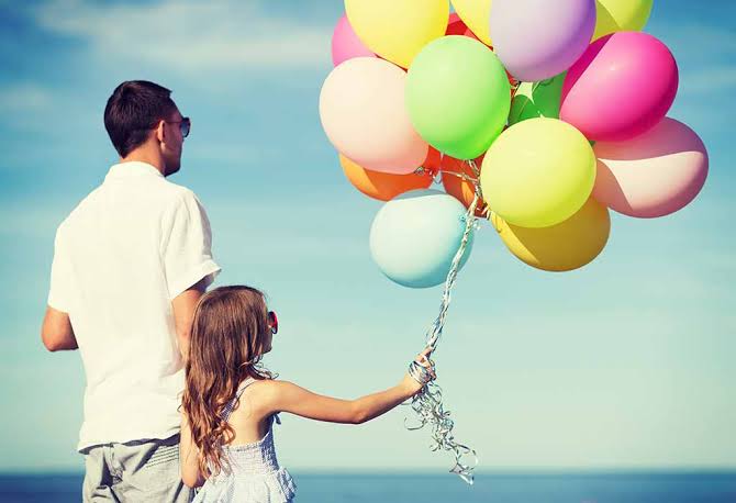 7 أشياء تحتاجها الفتاة من أبيها، لتربية فتاة واثقة من نفسها!